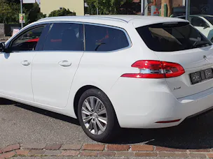 Peugeot 308 SW 1.5 BlueHDI Allure