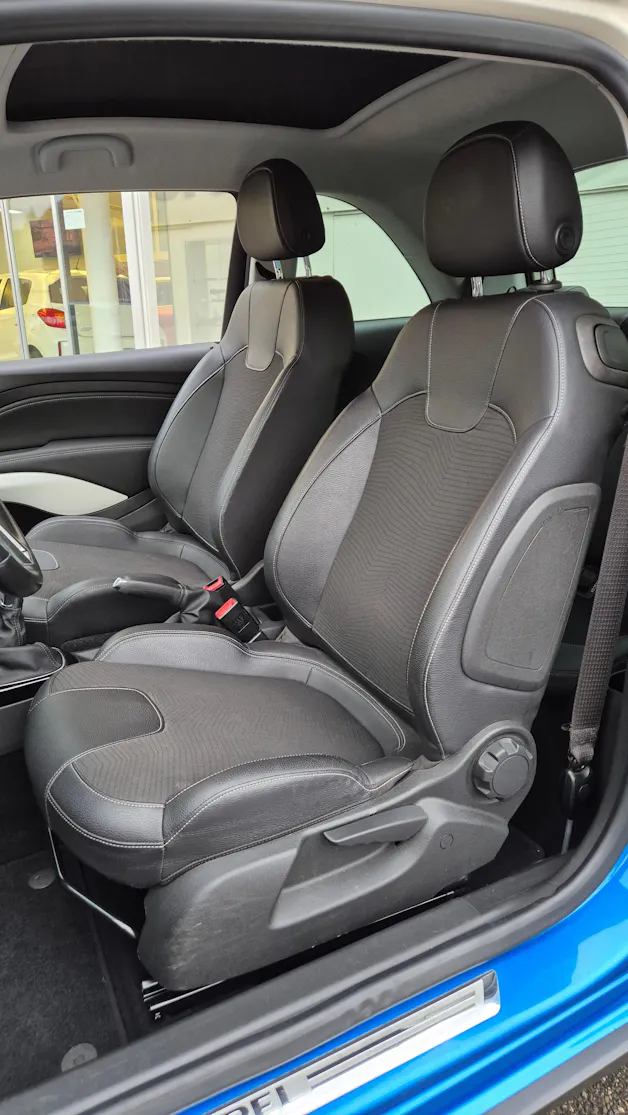 Opel Adam 1.0 Turbo ROCKS