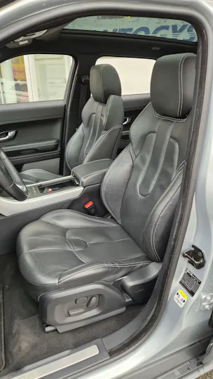 Land Rover Evoque 2.2SD4 Dyn. Spirit