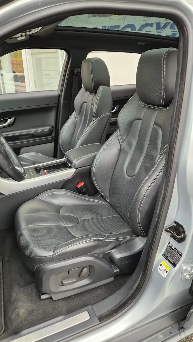 Land Rover Evoque 2.2SD4 Dyn. Spirit