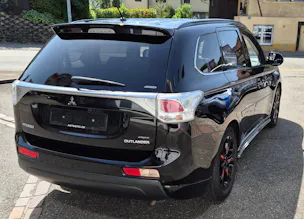 Mitsubishi Outlander 2.2DID Intense AHK bis 2.0t