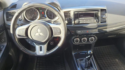 MITSUBISHI LANCER 8