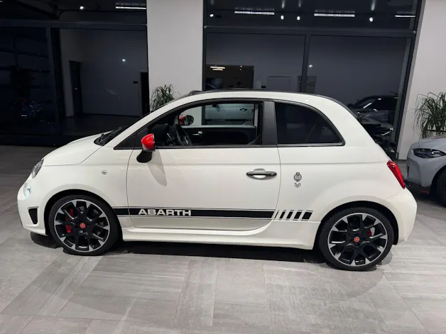Fiat 595C 1.4 16V Turbo Abarth Esseesse