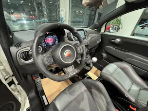 Fiat 595C 1.4 16V Turbo Abarth Esseesse