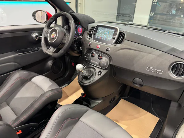 Fiat 595C 1.4 16V Turbo Abarth Esseesse