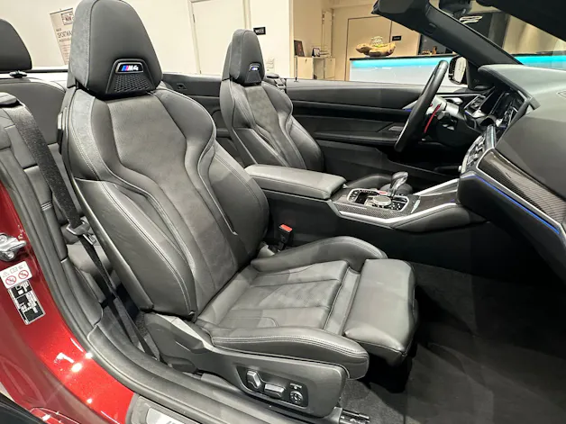 BMW M4 Cabrio Competition M xDrive