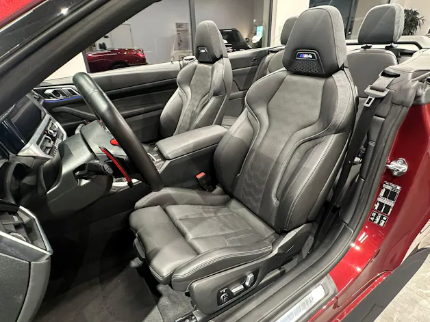 BMW M4 Cabrio Competition M xDrive