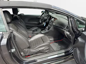 Opel Cascada 1.6i 16V Cosmo Automat