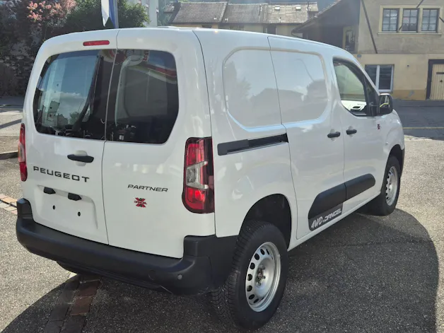 Peugeot Partner 1.5HDi 4x4 Helvetia