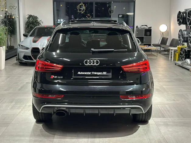 Audi RS Q3 2.5 TFSI performance quattro S-tronic