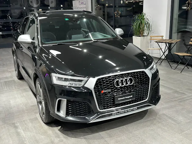 Audi RS Q3 2.5 TFSI performance quattro S-tronic