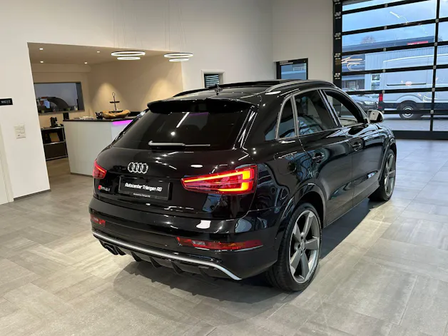 Audi RS Q3 2.5 TFSI performance quattro S-tronic