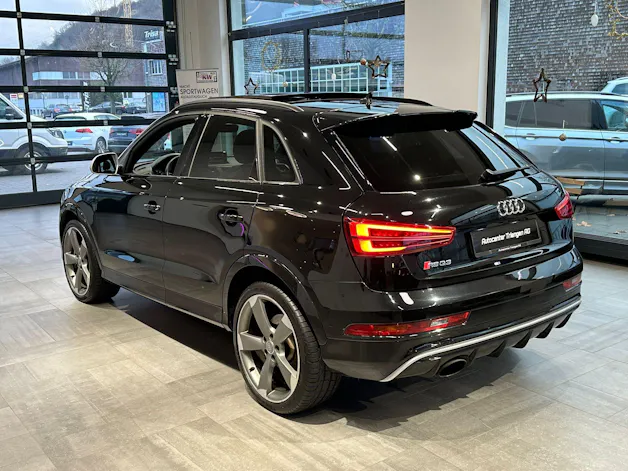 Audi RS Q3 2.5 TFSI performance quattro S-tronic