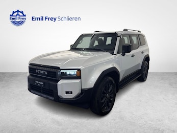 Vehicle image TOYOTA Land Cruiser 2.8 D 48V Invincible