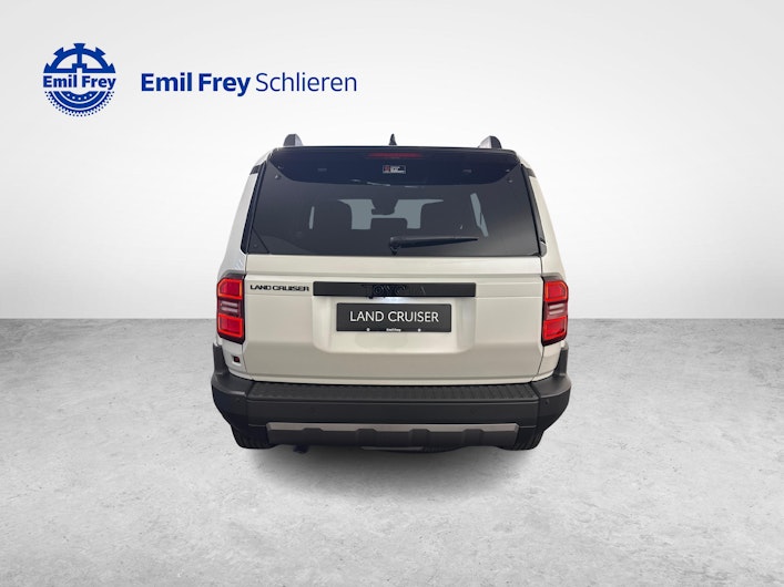 Vehicle image TOYOTA LANDCRUISER