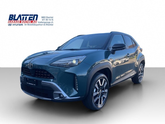 First vehicle image