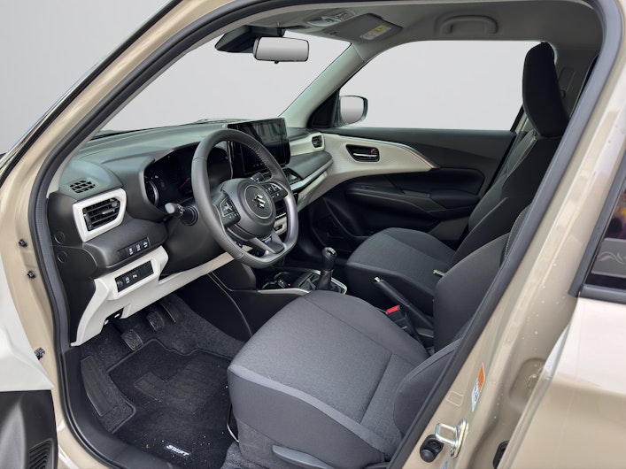 Vehicle image SUZUKI SWIFT