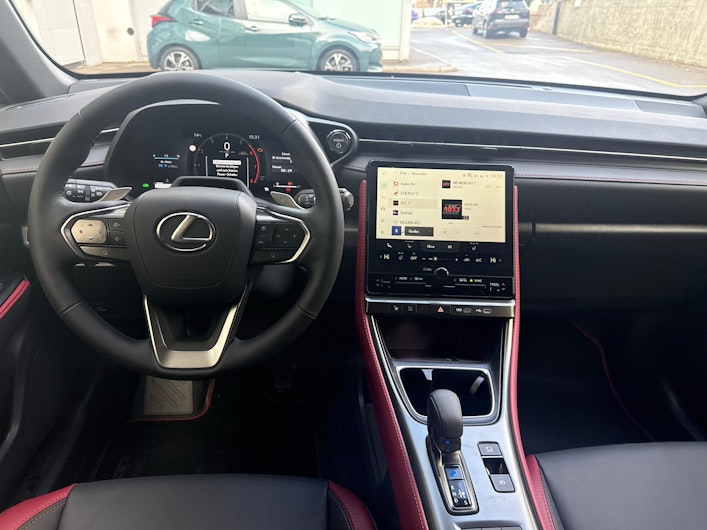 Vehicle image LEXUS LBX