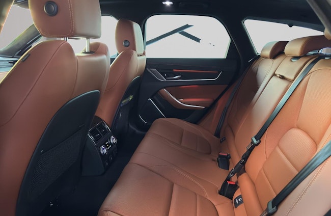 Vehicle image 10 Vehicle image 10