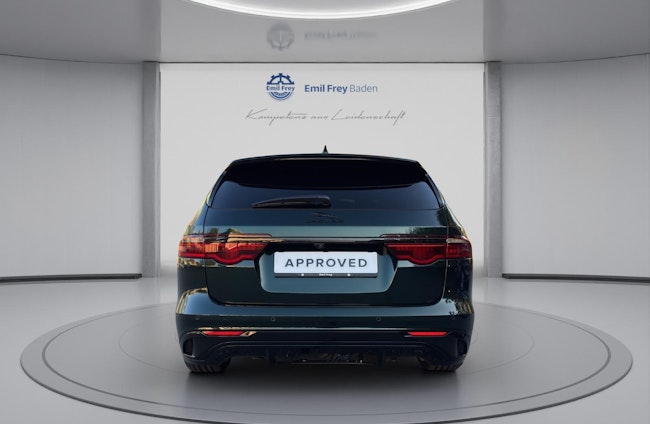 Vehicle image 4 Vehicle image 4