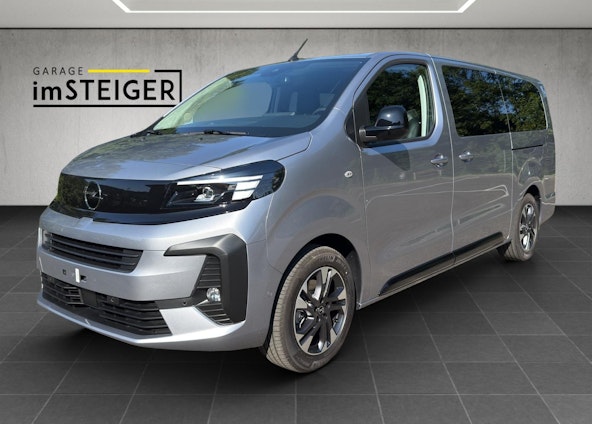 First vehicle image First vehicle image