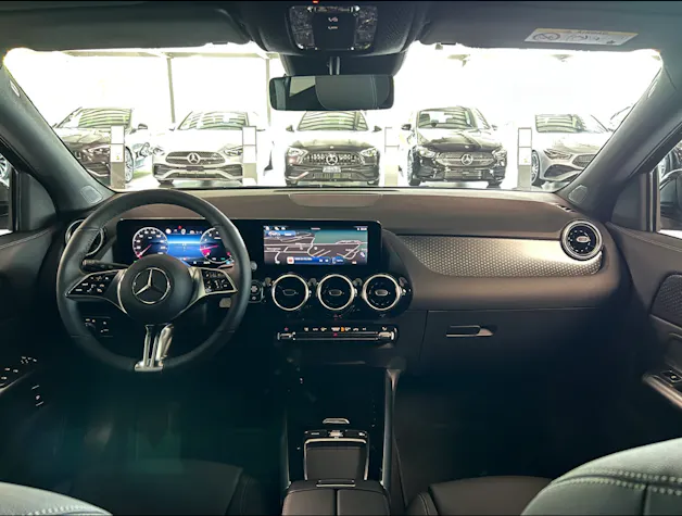 Mercedes-Benz GLA 200 Night Star