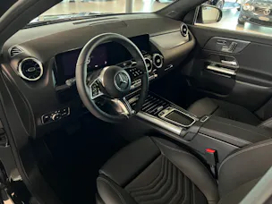 Mercedes-Benz GLA 200 Night Star