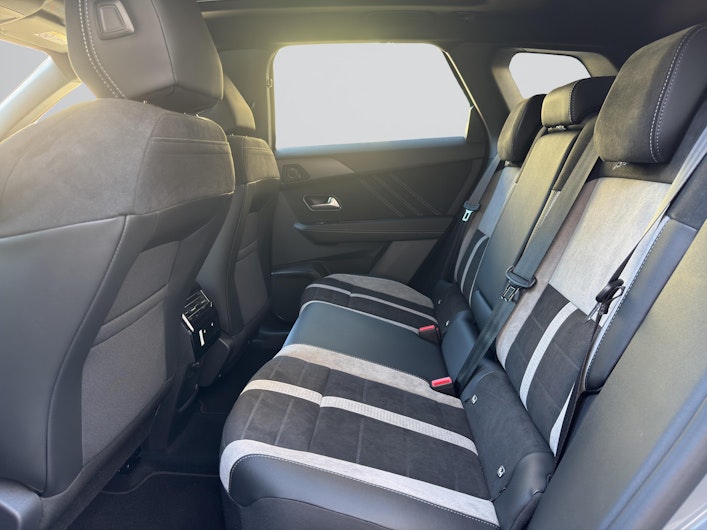 Vehicle image OPEL GRANDLAND