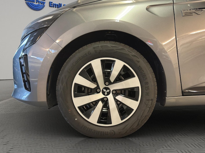 Vehicle image MITSUBISHI COLT