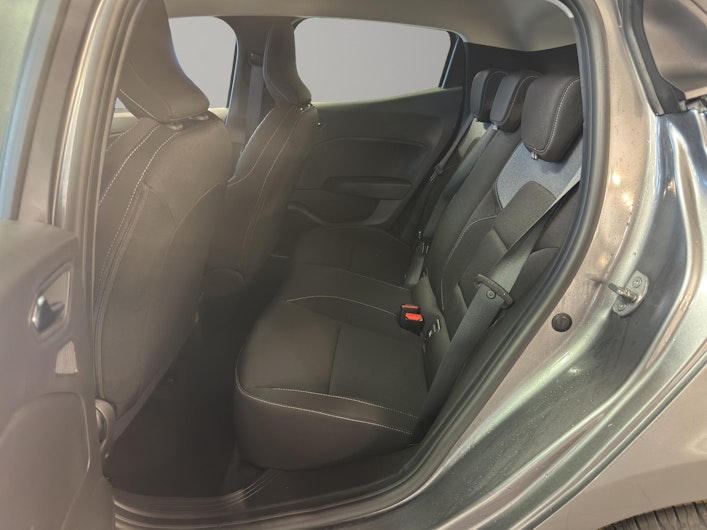 Vehicle image MITSUBISHI COLT