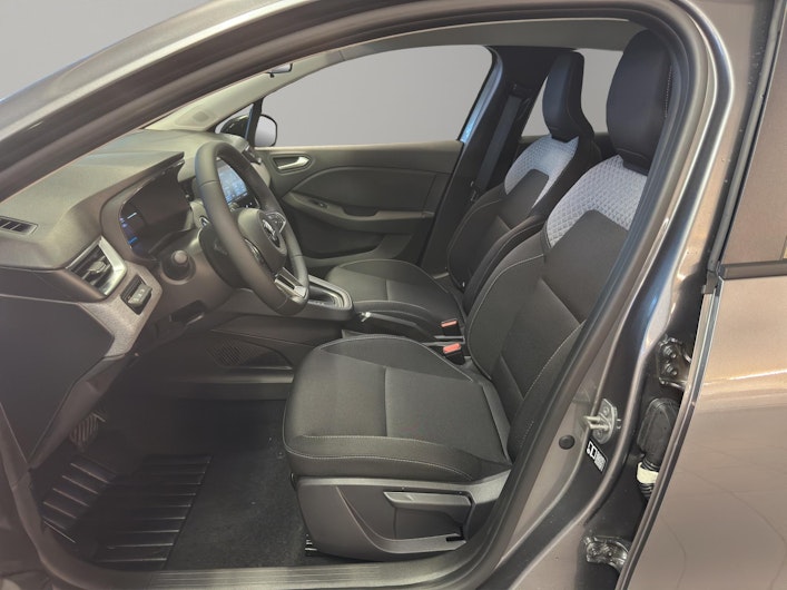 Vehicle image MITSUBISHI COLT