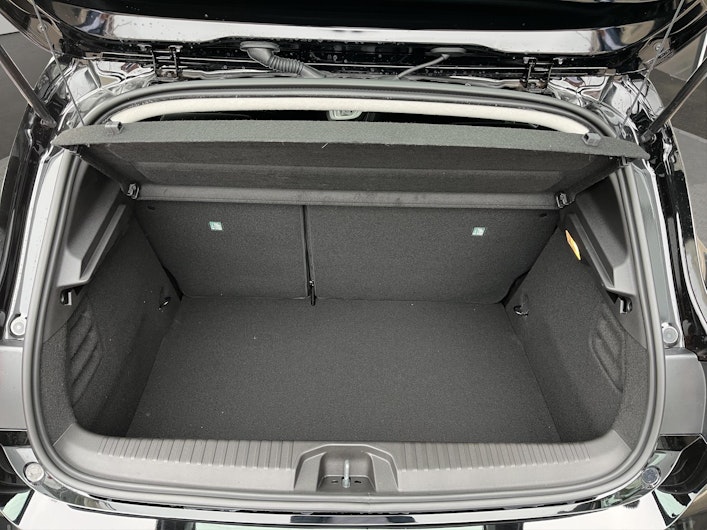 Vehicle image MITSUBISHI COLT