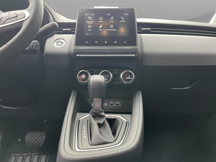 Vehicle image MITSUBISHI COLT