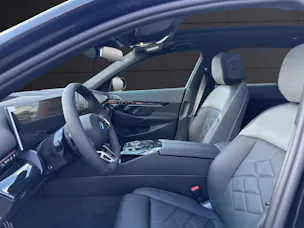 BMW 550e xDrive Touring