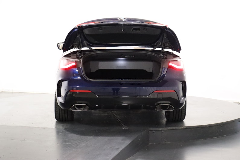 Vehicle image BMW 4 SERIES