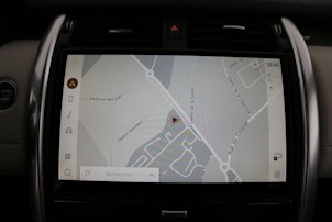 Vehicle image LAND ROVER Discovery 3.0 D I6 300 Dynamic HSE