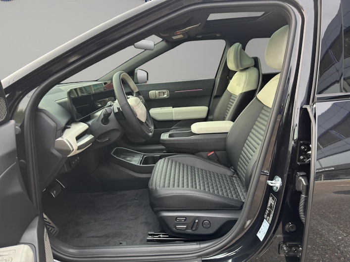 Vehicle image KIA EV4