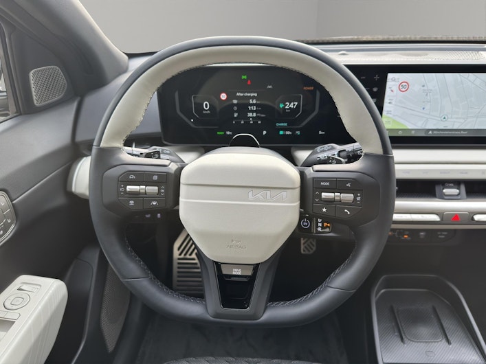 Vehicle image KIA EV4