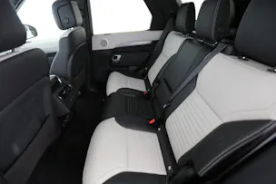 Land Rover Discovery 3.0 D I6 250 Dynamic SE