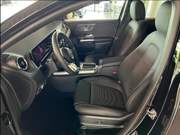 Mercedes-Benz GLA 200 Night Star