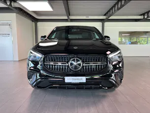 Mercedes-Benz GLA 200 Night Star