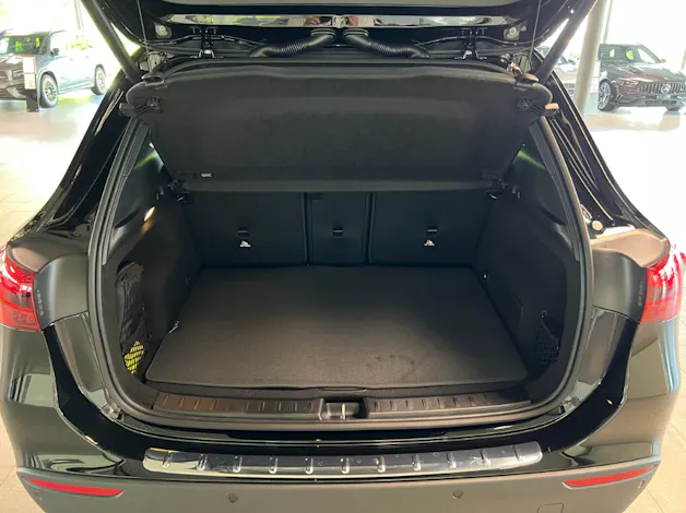 Mercedes-Benz GLA 200 Night Star