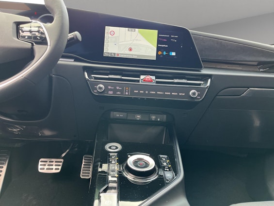 Vehicle image 5 Vehicle image 5