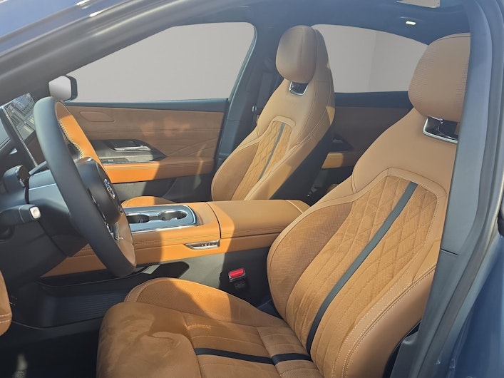 Vehicle image MAZDA 6