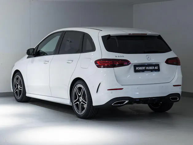 Mercedes-Benz B 200