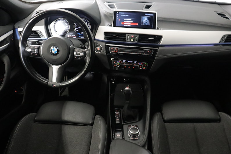Vehicle image BMW X2