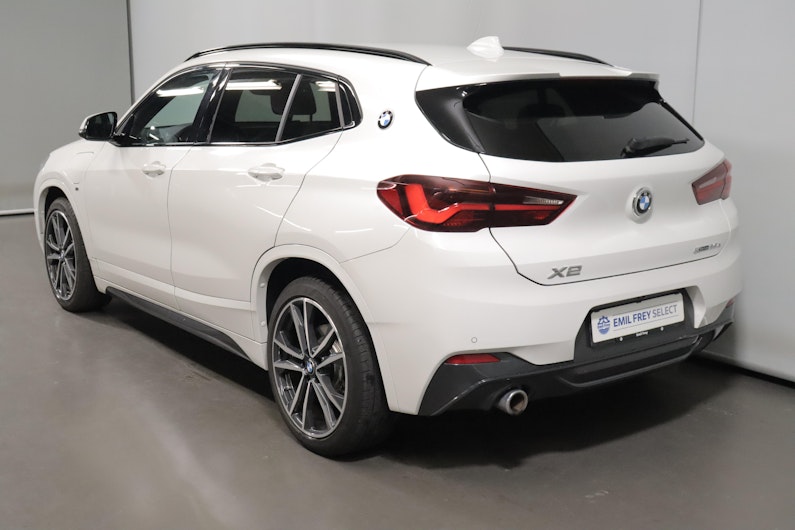 Vehicle image BMW X2