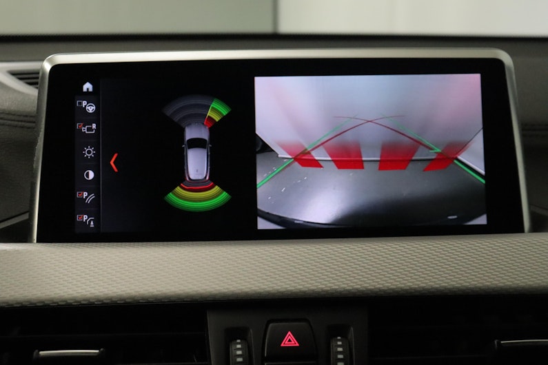 Vehicle image BMW X2