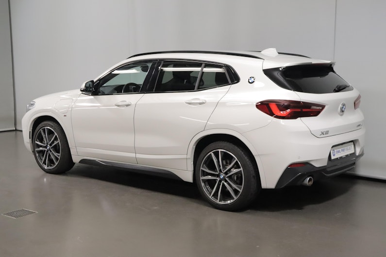 Vehicle image BMW X2