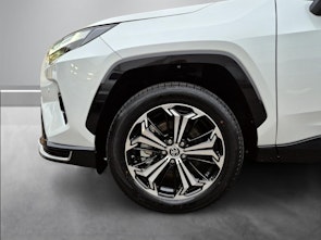 Vehicle image TOYOTA RAV4 2.5 Plug-In-Hybrid Platinum